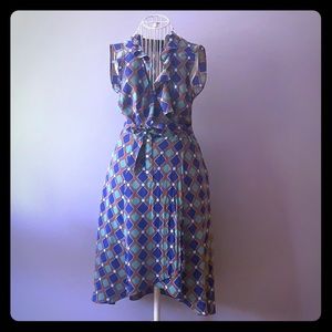 Tracy Reese Silk wrap dress 💙💚Geo print